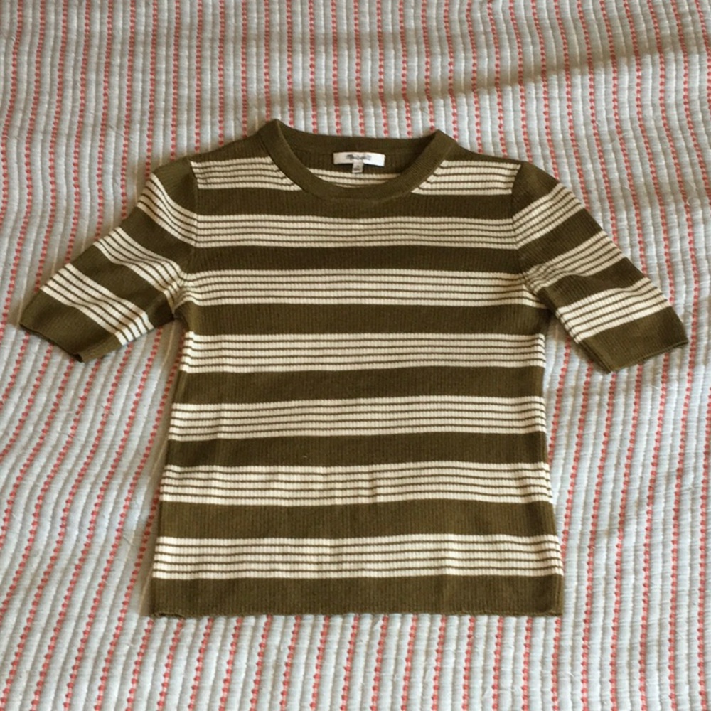 Cute striped short sleeved sweater